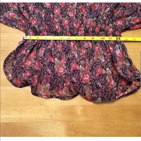 YA LOS ANGELES Black Red Floral Sheer Ruffle TOP M - Picture 10 of 11